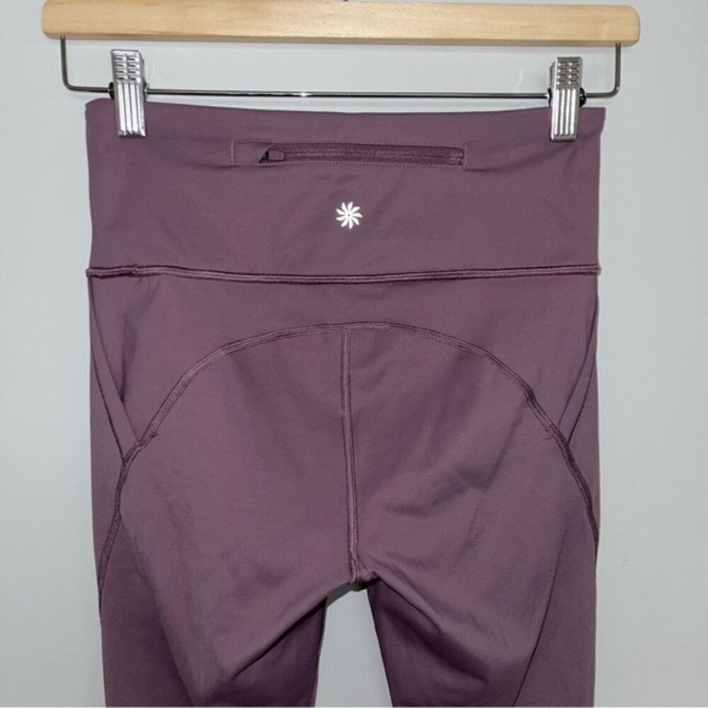 Athleta Leggings Women's Size Extra Small Volcanic Violet Lightning Pocket Capri - Picture 8 of 10